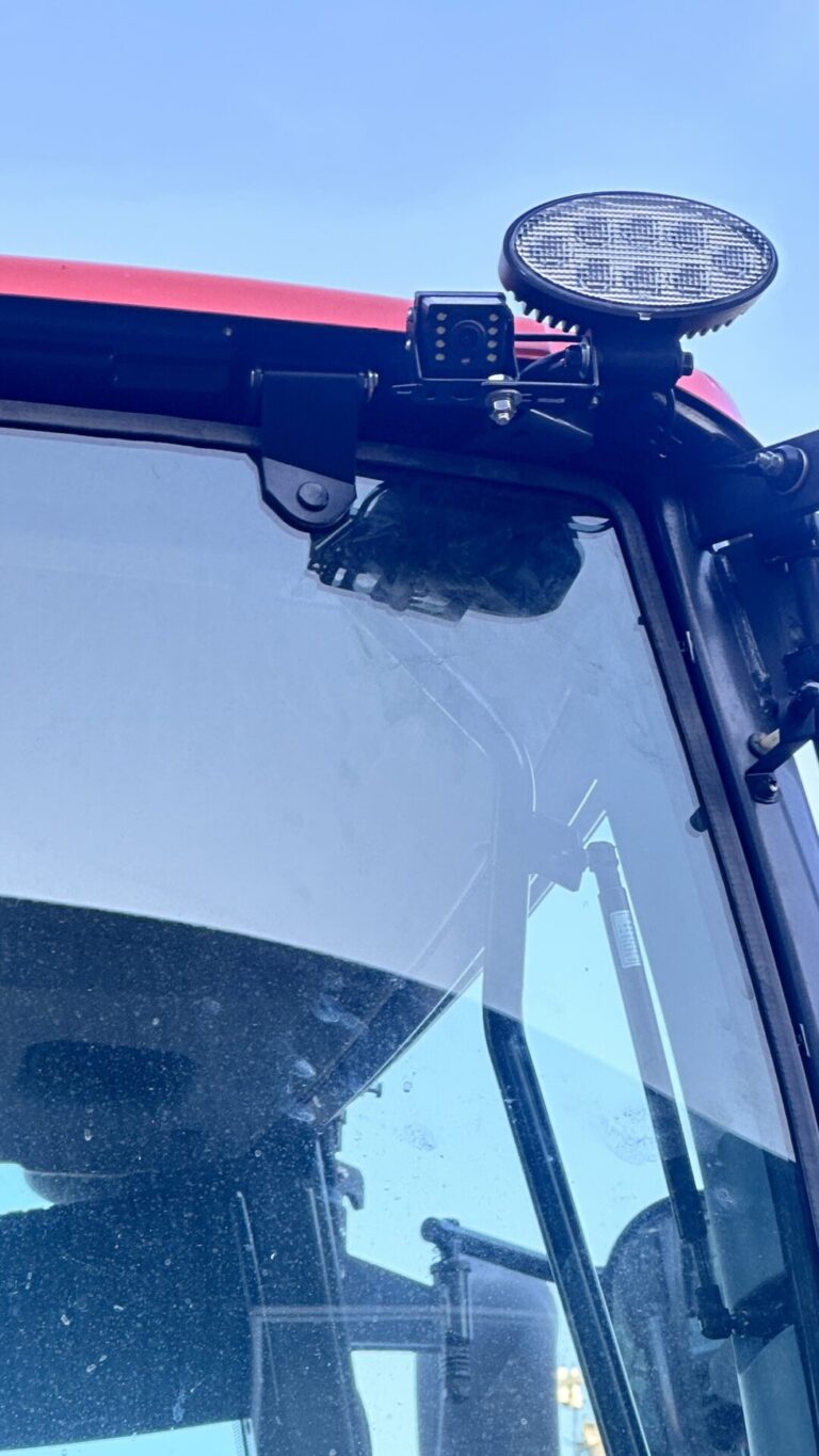 KUBOTA M135GE ジェネスト